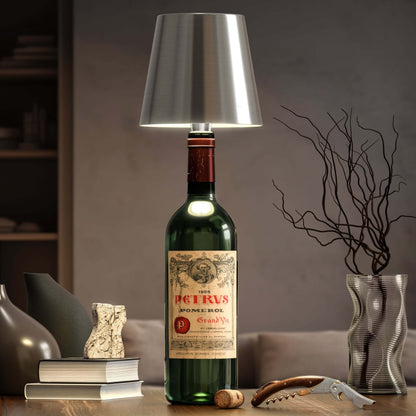 EcoGlow - Elegante LED-fleslamp voor duurzaam interieurdesign